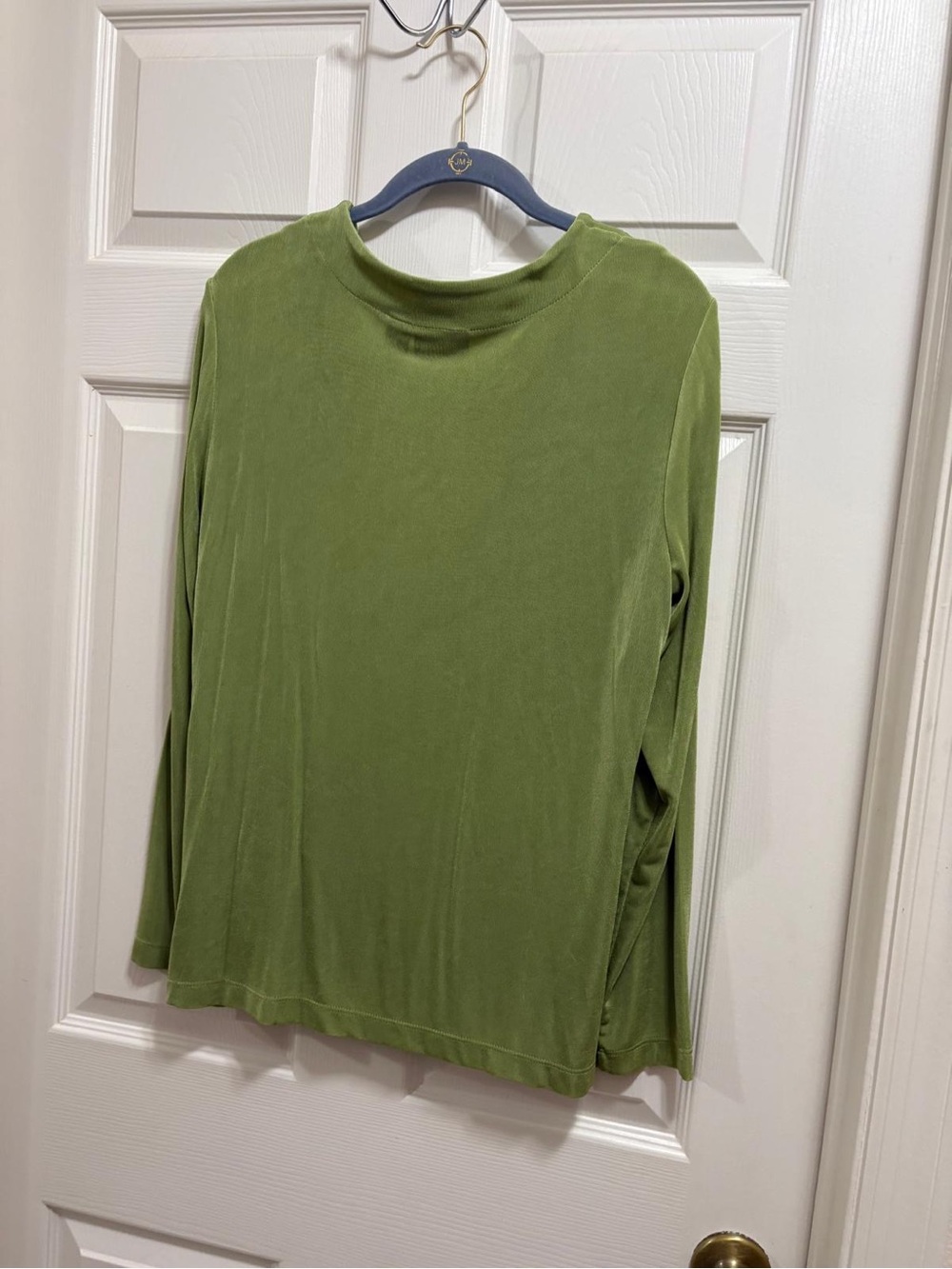 Chico's Green Long Sleeve V-Neck Cardigan size 2 Traveler - Picture 2 of 4